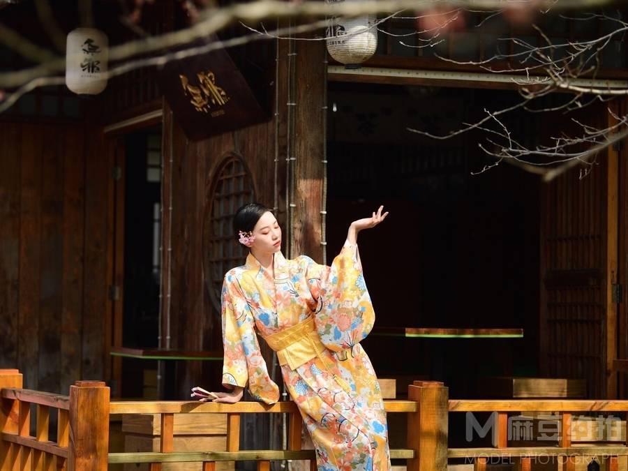 民国模特