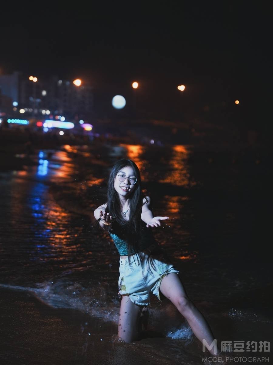 夜景模特