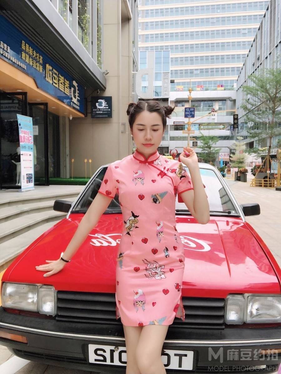 旗袍模特