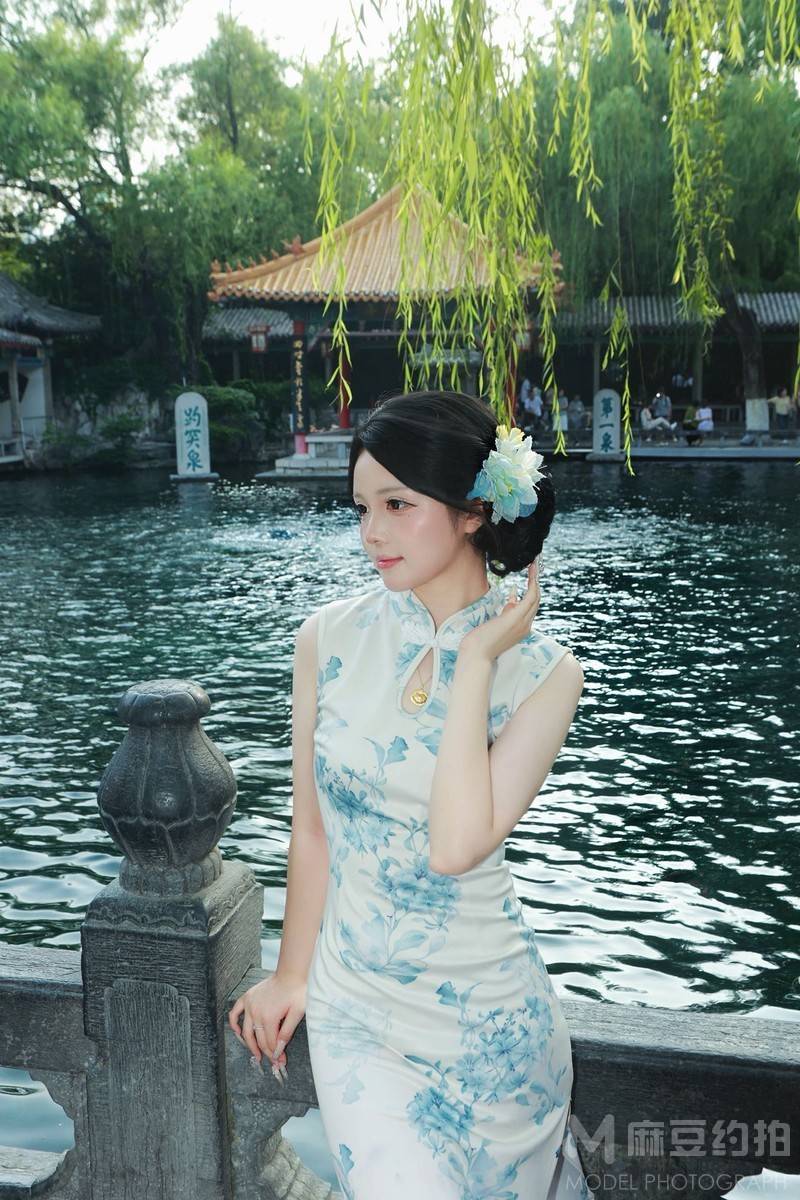 校园模特