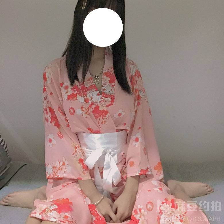 和服模特