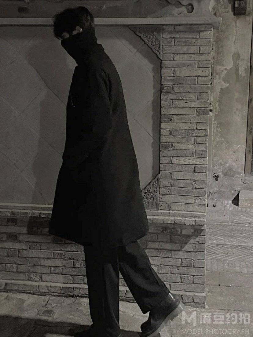 黑白模特