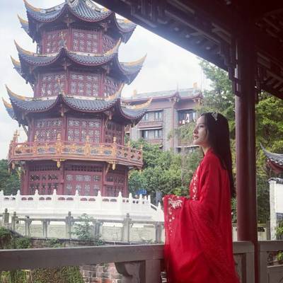 汉服模特