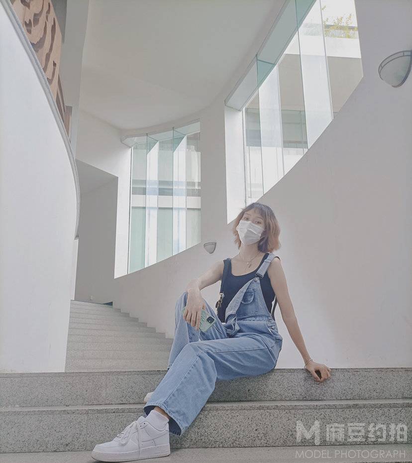 胶片模特
