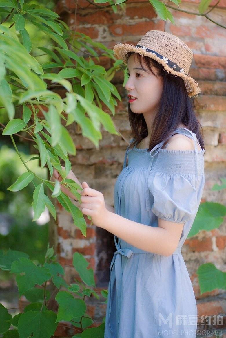 清新模特