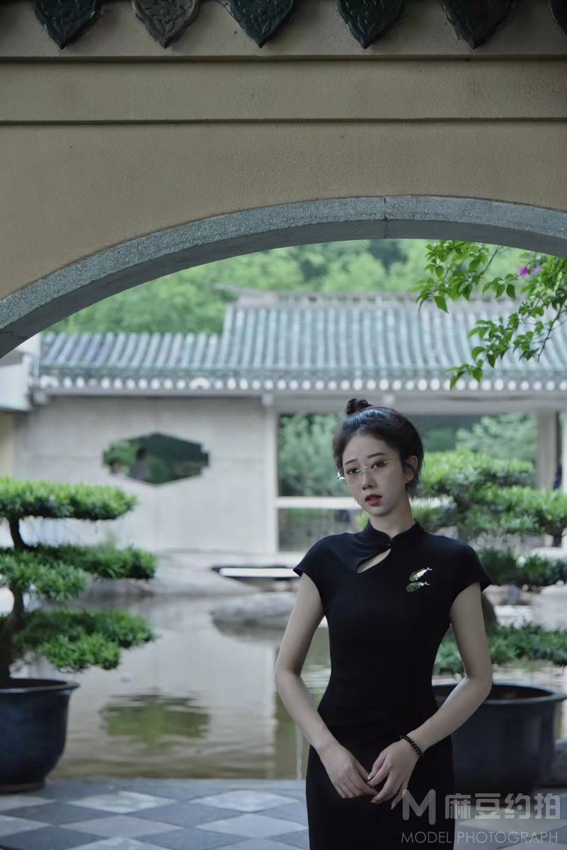 民国模特