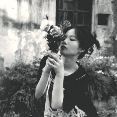 黑白模特