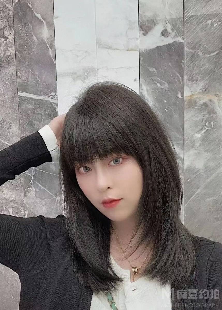 妆容模特