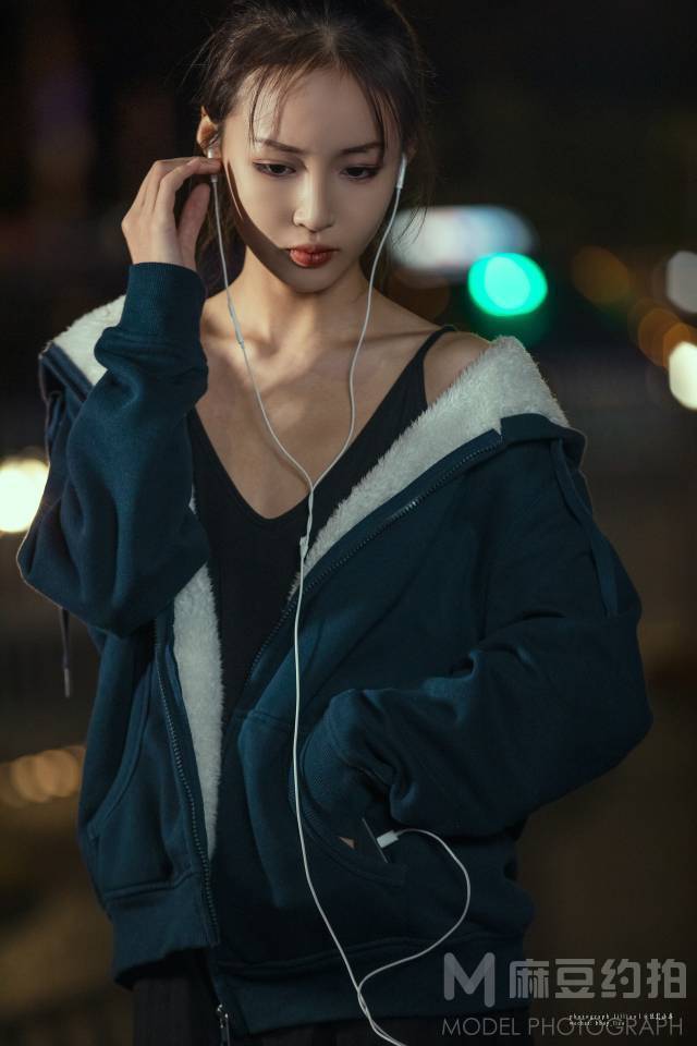 夜景模特