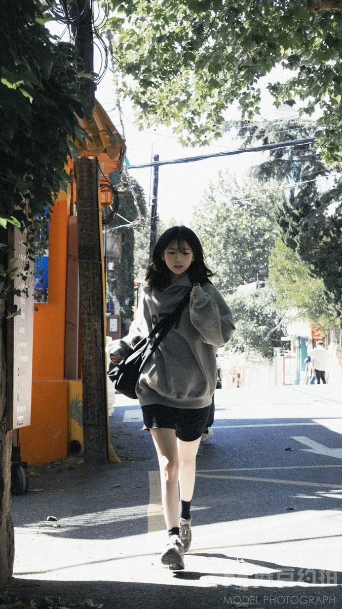 胶片模特