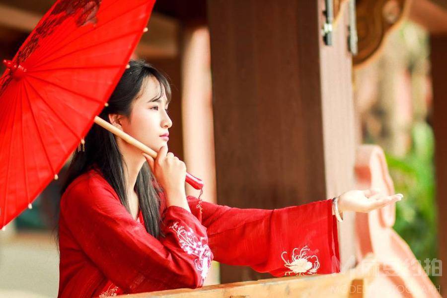汉服模特