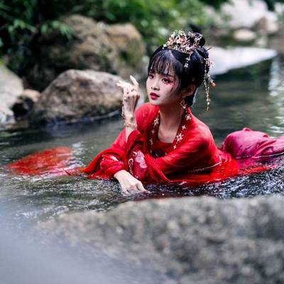 汉服模特