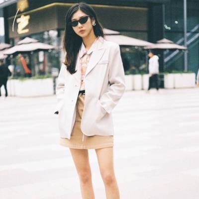 清新模特