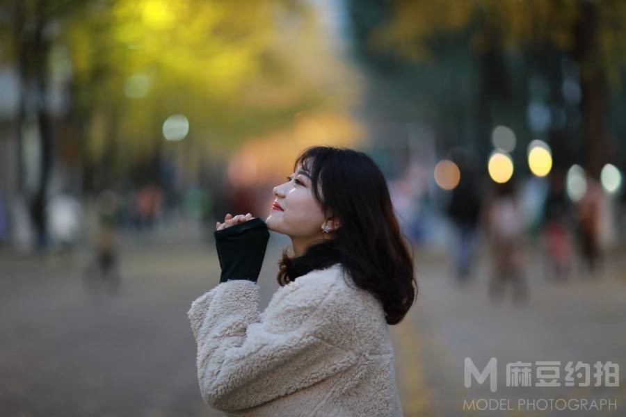 校园模特