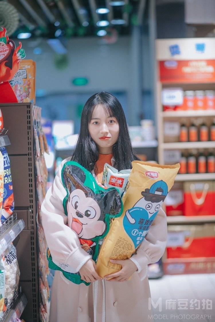 少女模特