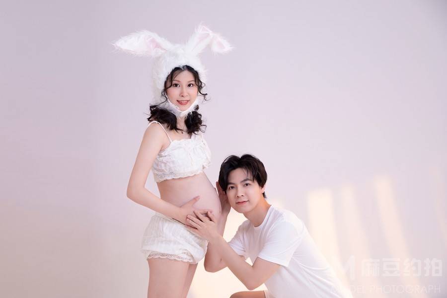 孕照模特