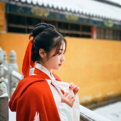 汉服模特