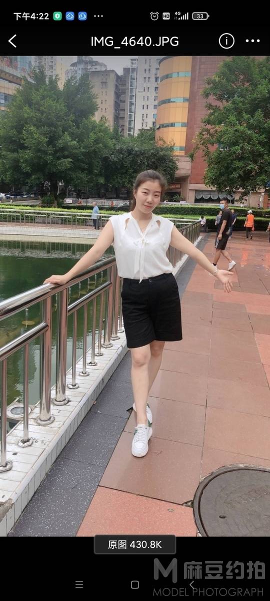 清新模特