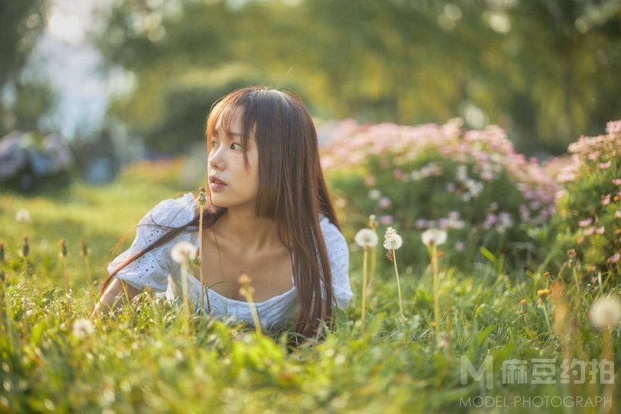 清新模特