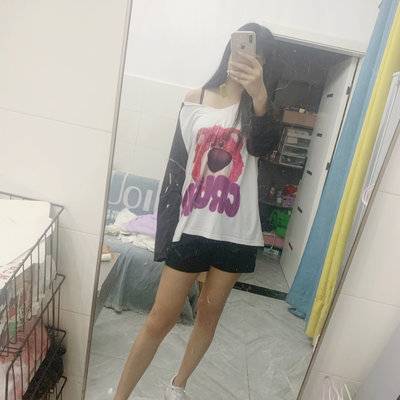 黑白模特