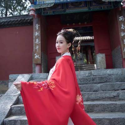 汉服模特
