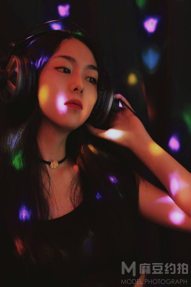 胶片模特