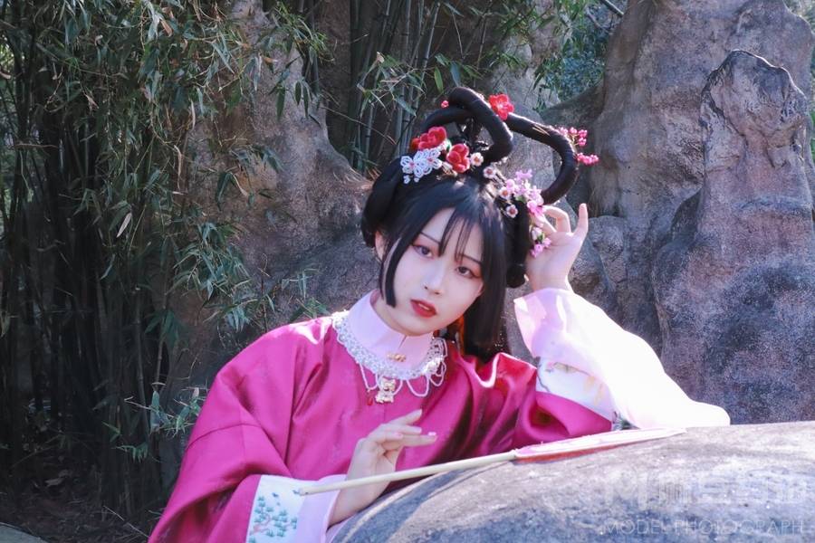 汉服模特
