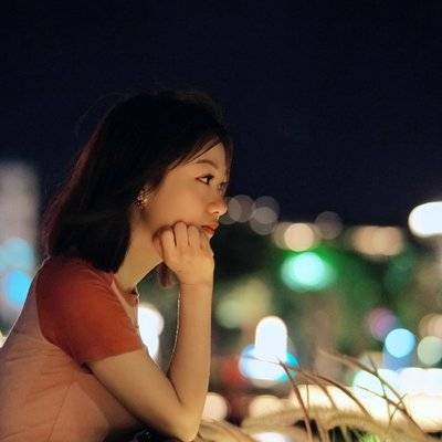 夜景模特