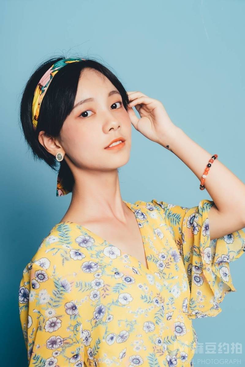 少女模特