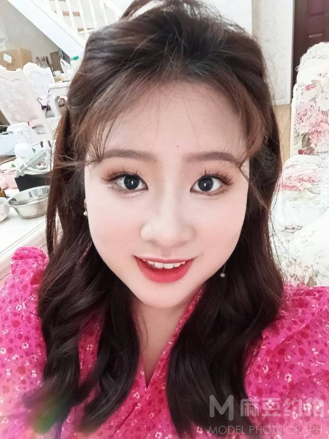 纪实模特