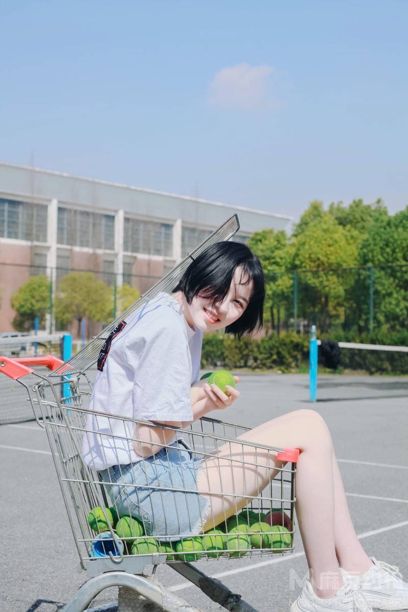 校园模特