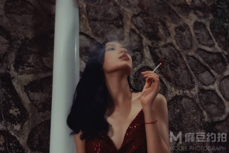 胶片模特