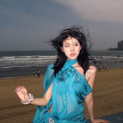宝丽来模特