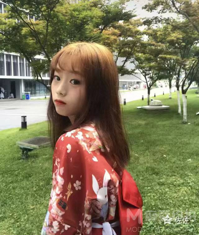 日系模特