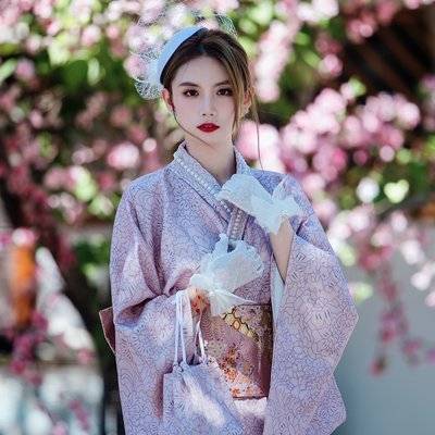 和服模特