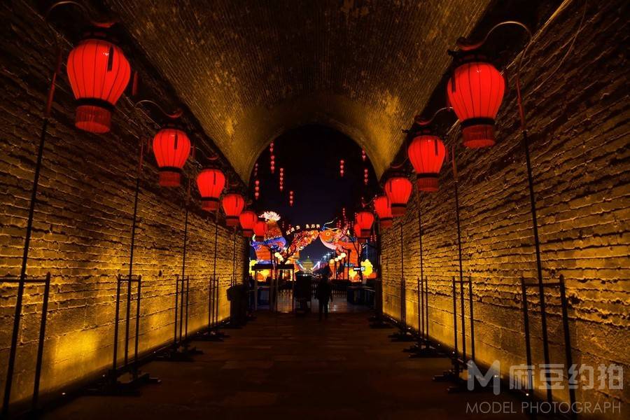 夜景模特