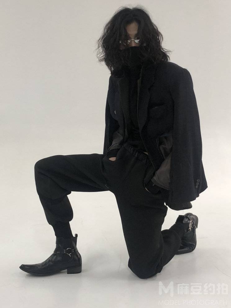 暗黑模特