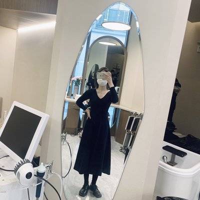 黑白模特
