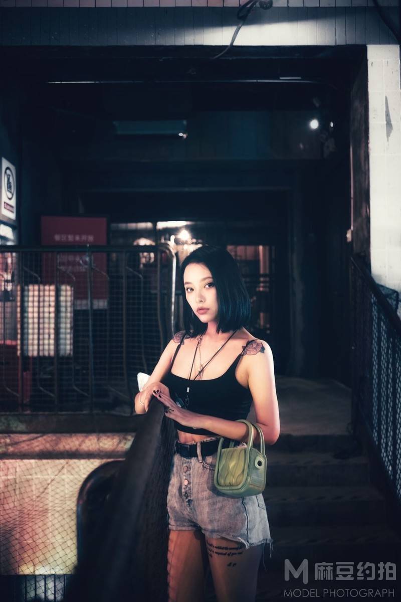 夜景模特