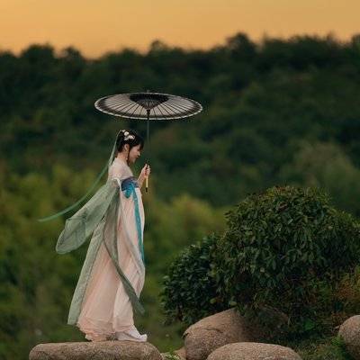 汉服模特