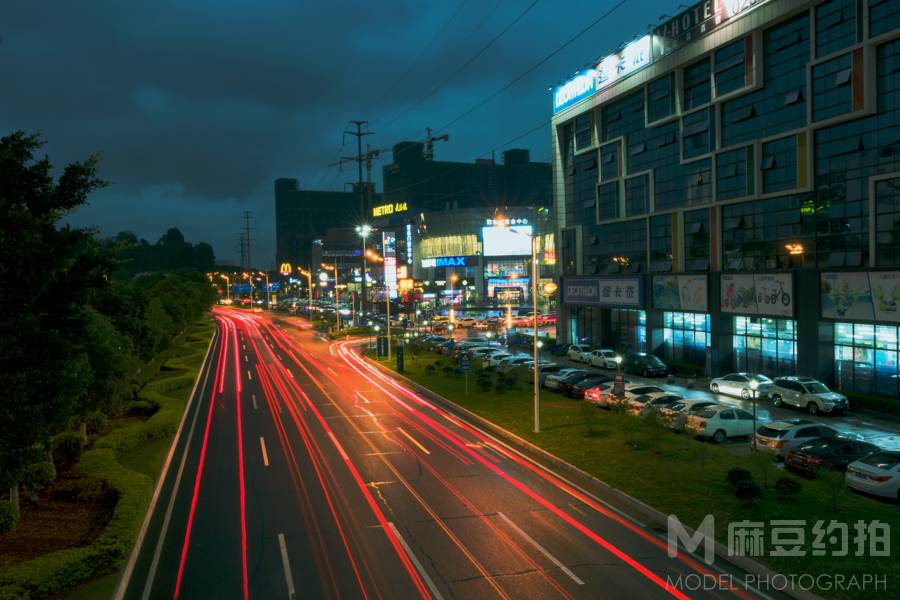 夜景模特