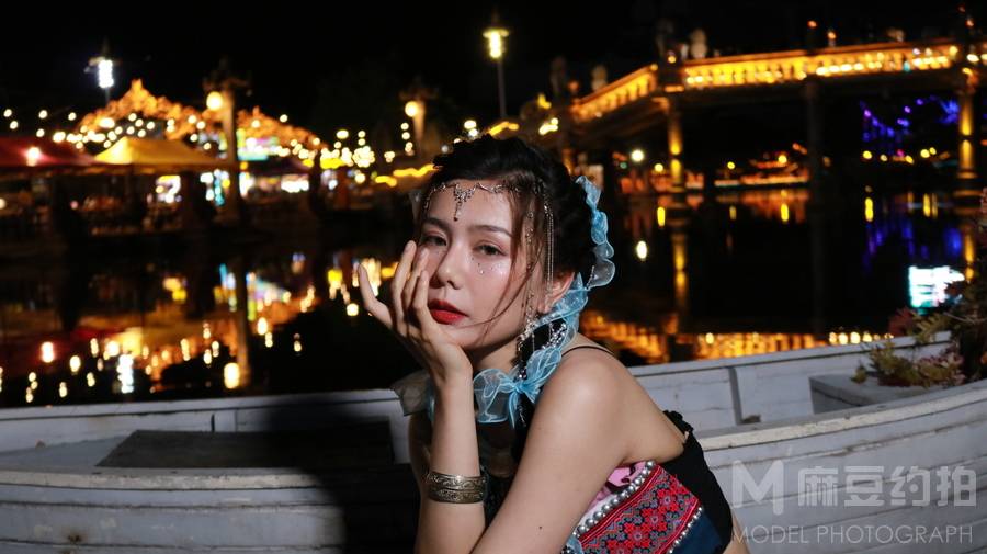 夜景模特