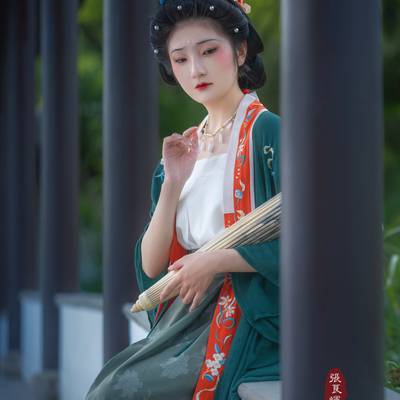 汉服模特