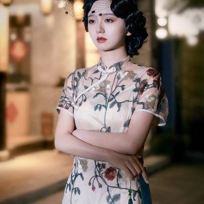民国模特