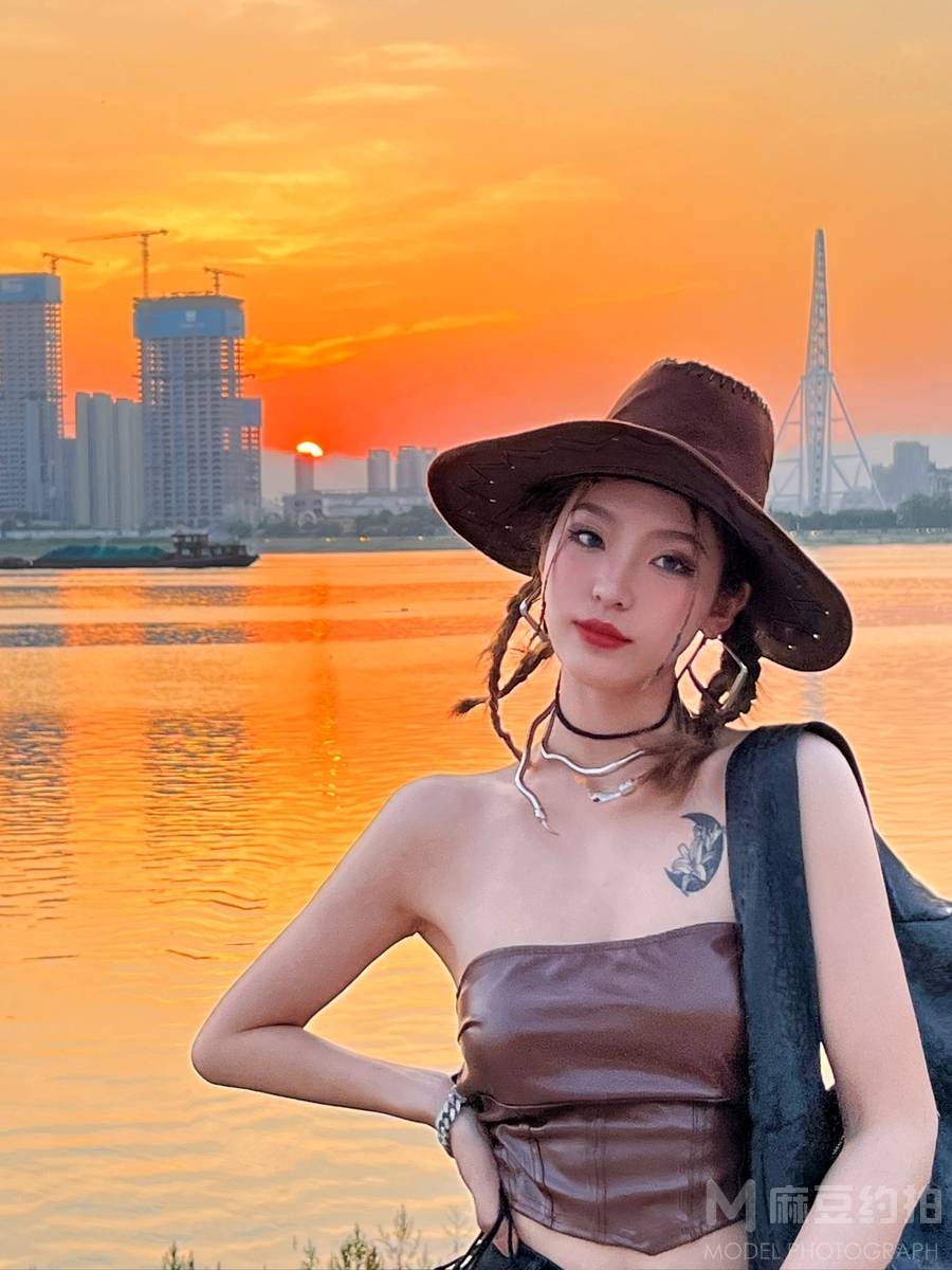 暗黑模特
