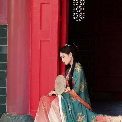汉服模特