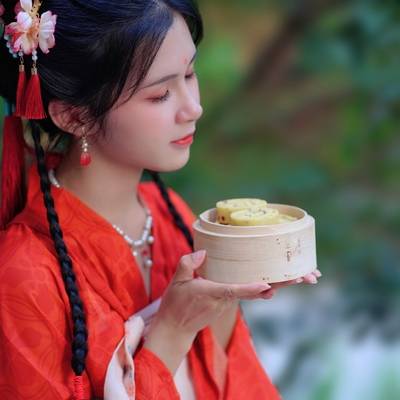 汉服模特