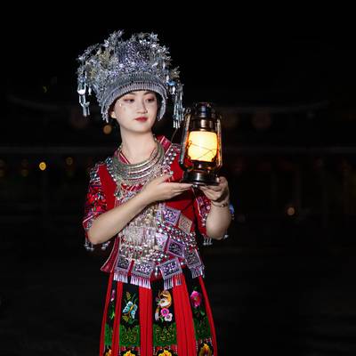 汉服模特
