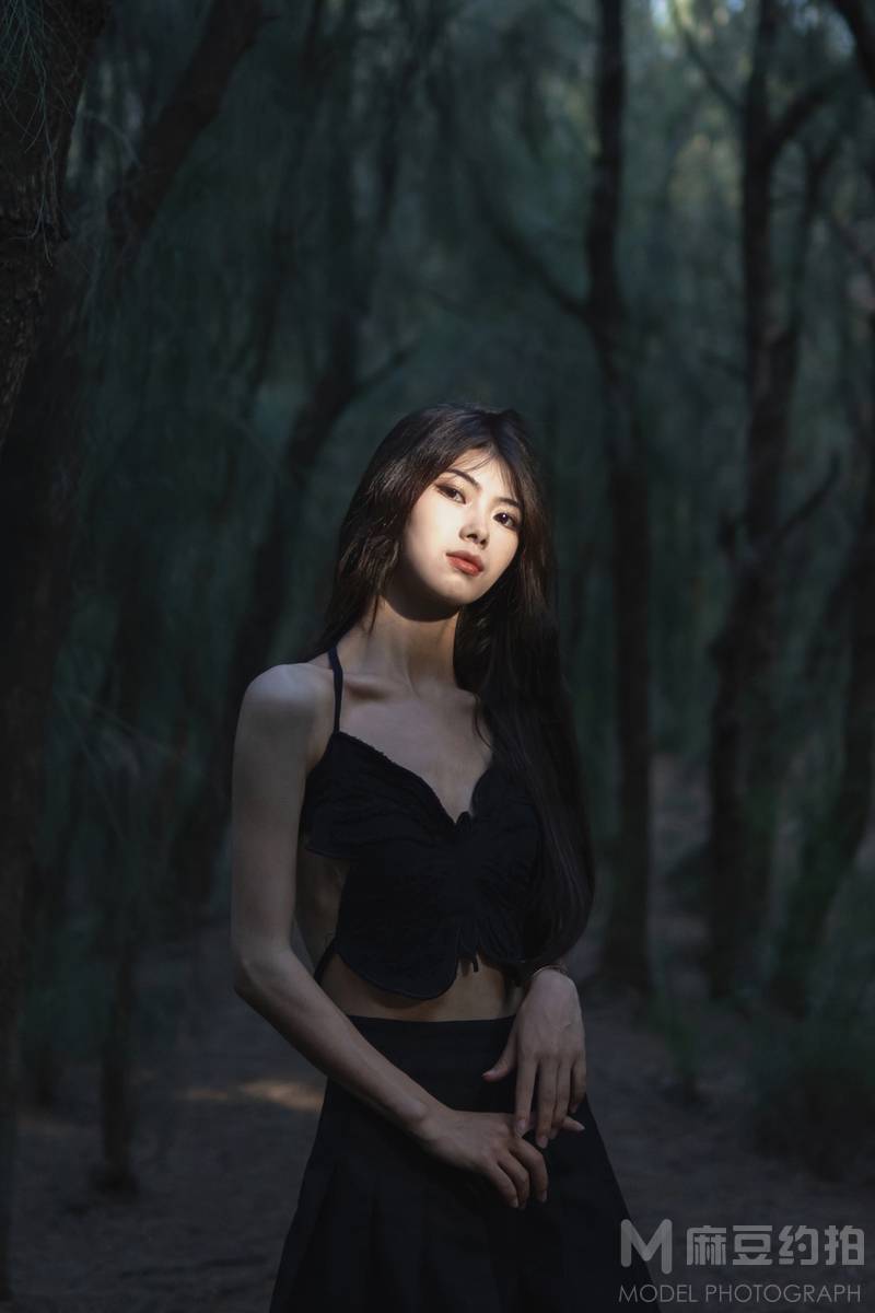 暗黑模特
