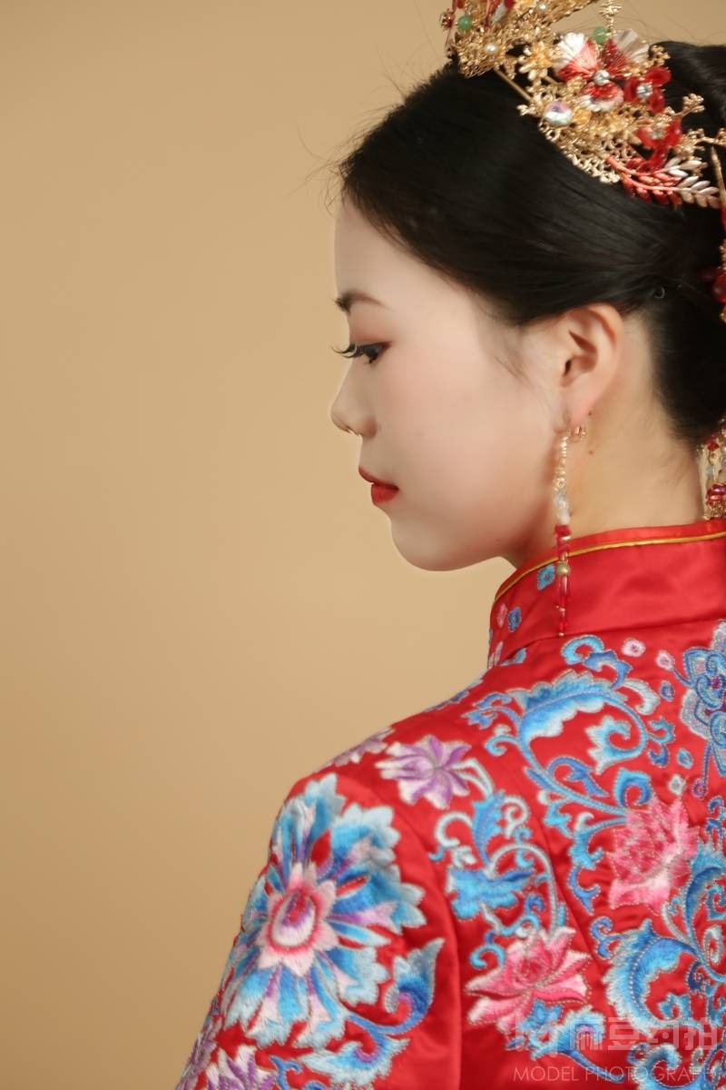 妆容模特